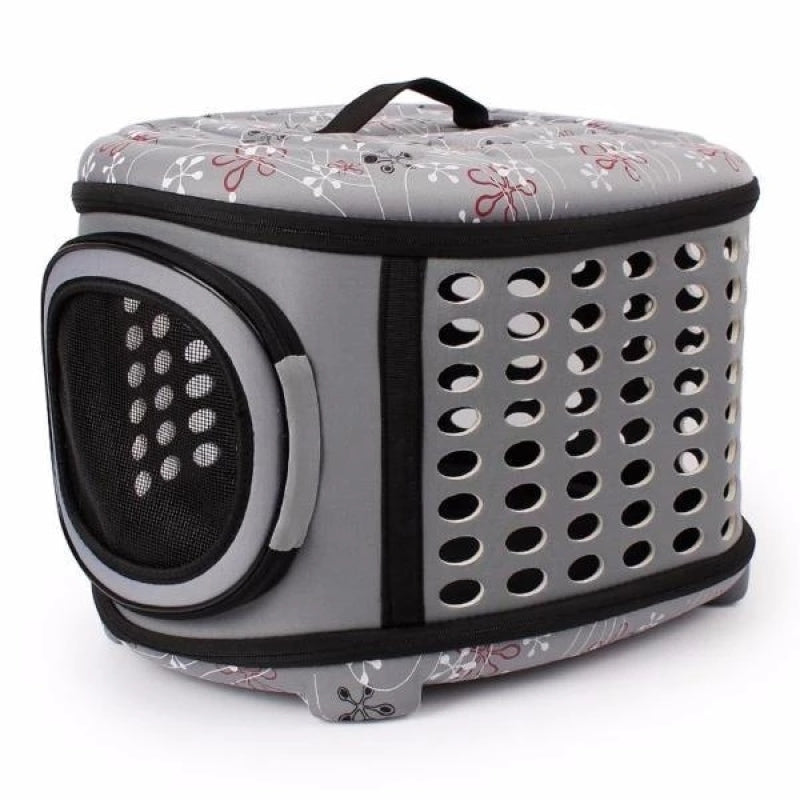 Lightweight cat carrier, easy to carry and provides a cool environment.