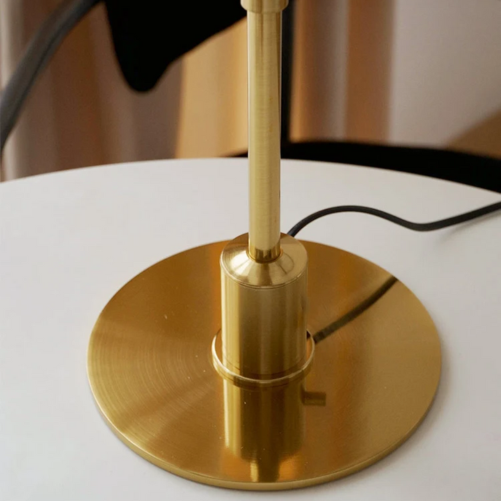 Danish design LED table lamp, dimmable for perfect ambiance.