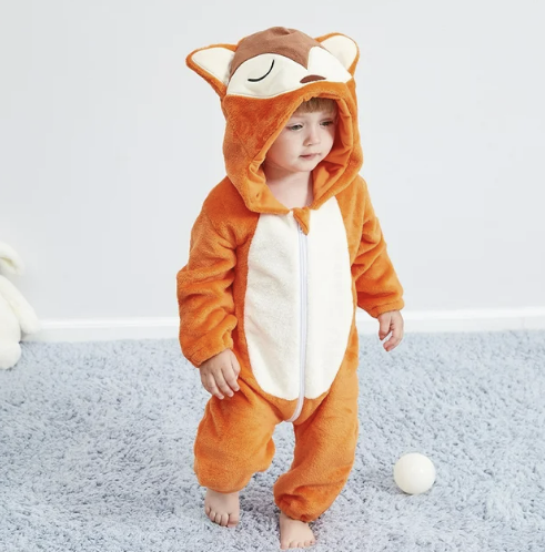 Gentle giraffe baby onesie, soft cotton blend romper, perfect for everyday adventures.