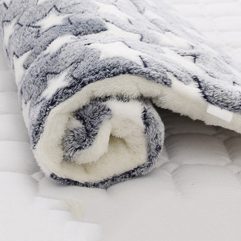 Durable pet furniture protector blanket, shielding your sofa from pet hair.