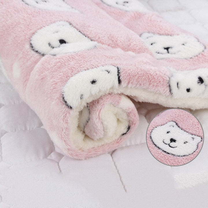 Stylish brown pet blanket, an essential accessory for pet comfort and home.