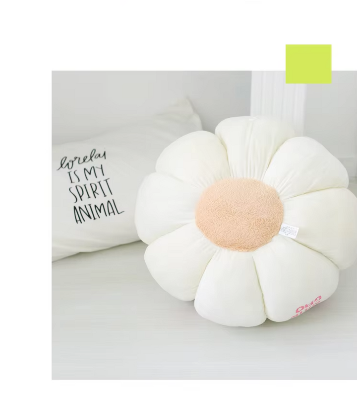 Soft, cozy garlic pet cave for cats. Comfortable hideaway bed for quiet slumber.