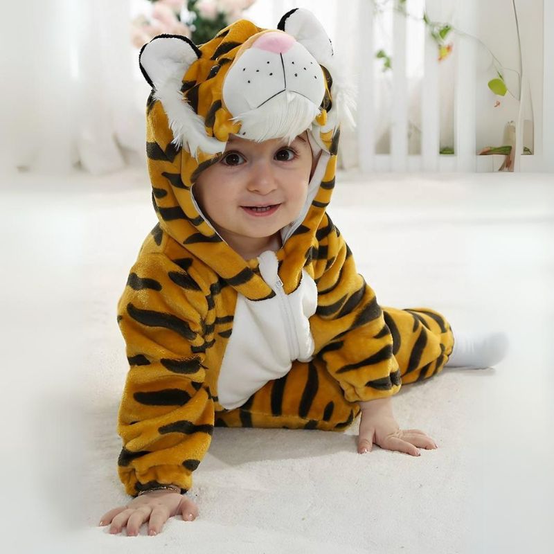 Comfortable children's fashion: animal themed toddler jumpsuit.
