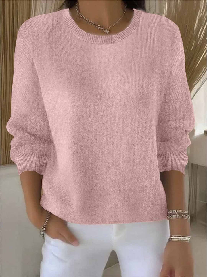 Versatile women's cozy knit jumper, an elegant addition to any winter wardrobe.