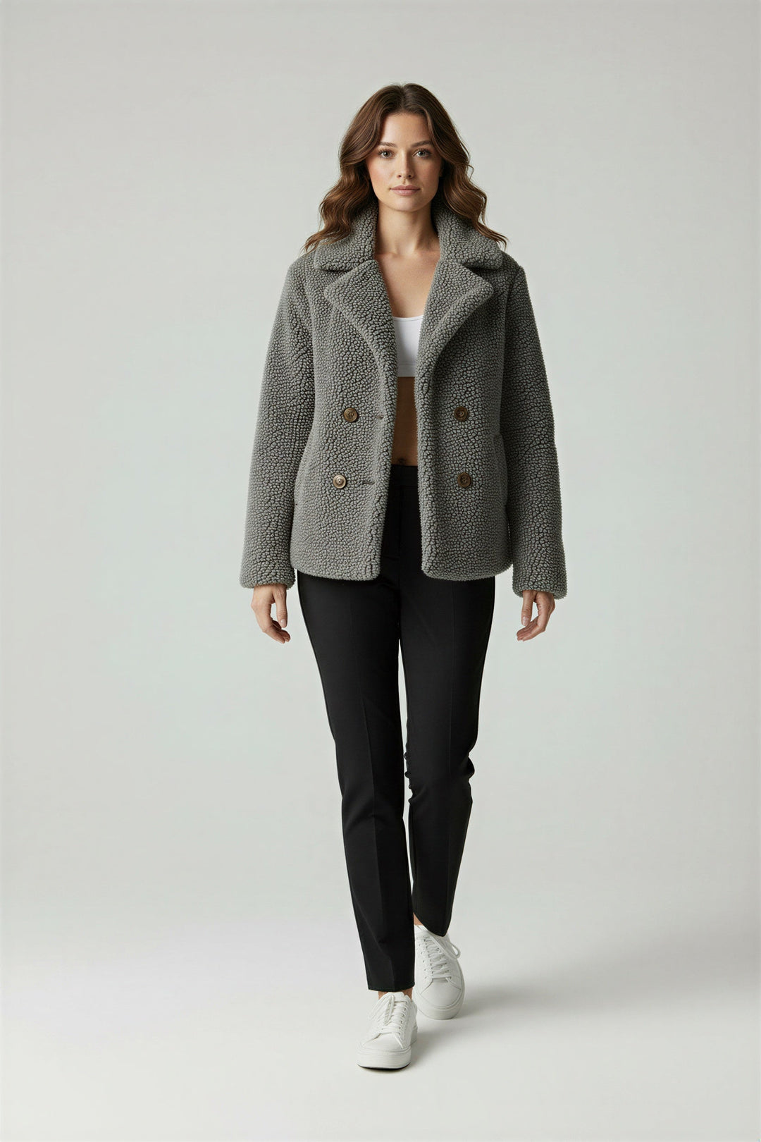 Warm and fashionable oversized sherpa jacket for women's casual outfits.