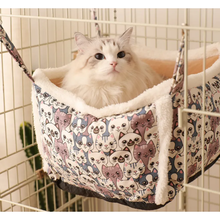 Plush pet bed: a cute patterned, soft round cat basket, ideal for deep sleep.