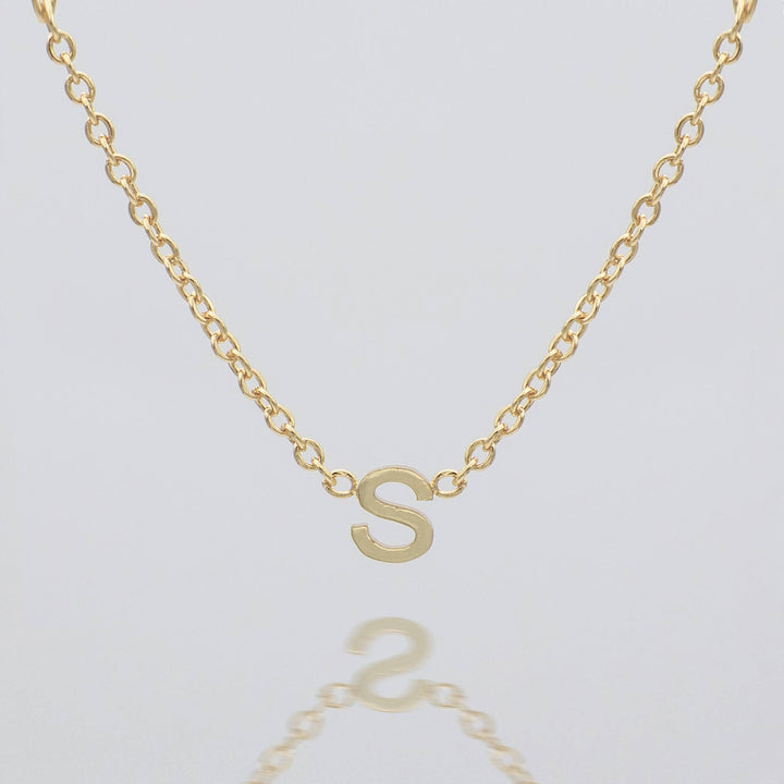 Silver personalized letter pendant, dainty women's necklace.