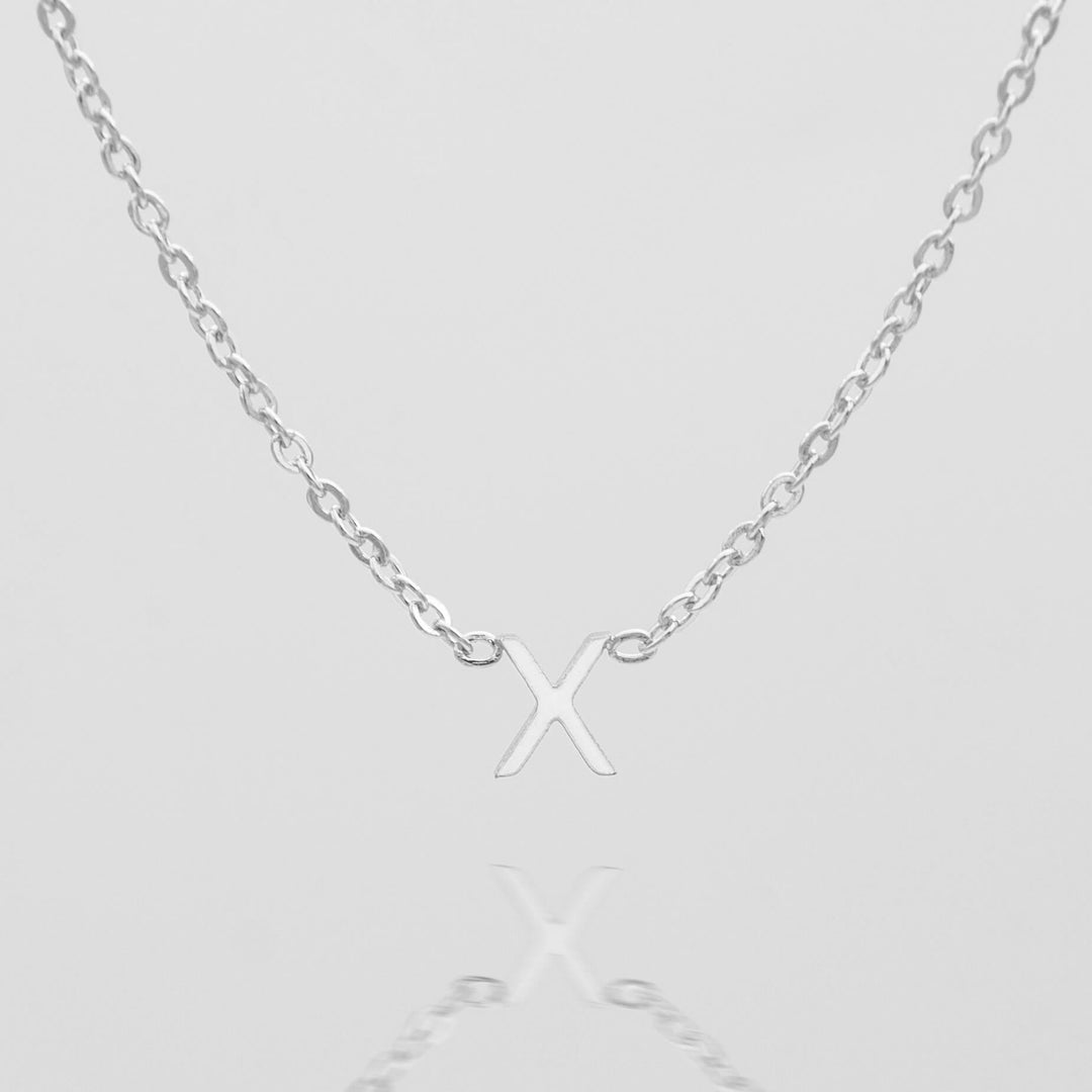 Personalized silver letter pendant, dainty women's necklace.