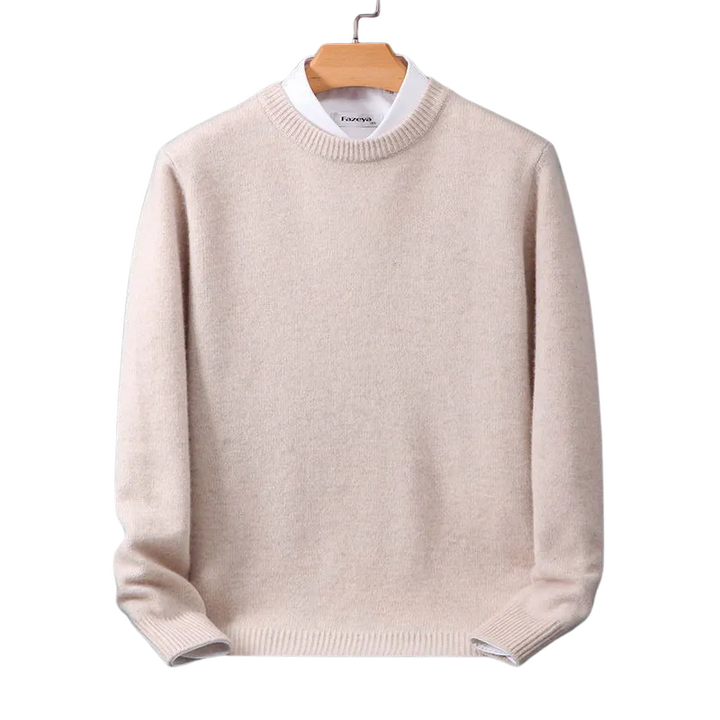 Basic, timeless Daniel sweater with a comfortable round neckline.