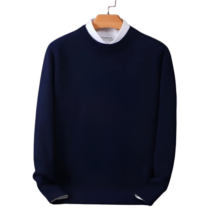 Casual and stylish Daniel sweater, perfect for any occasion.