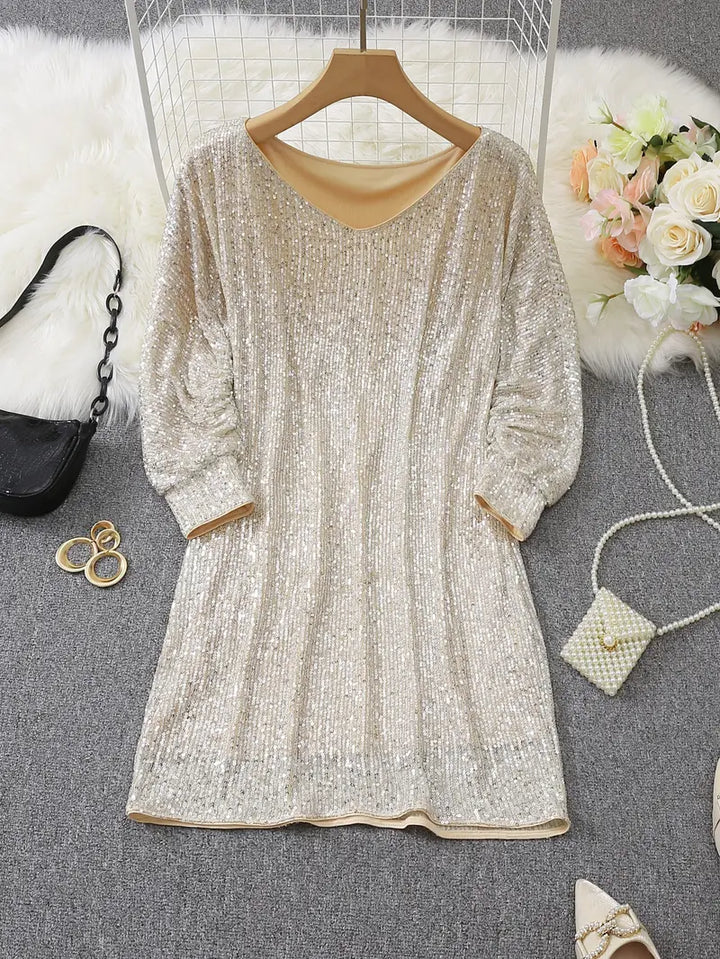 Beautiful fitted sequin cocktail dress, women's party & formal wear.