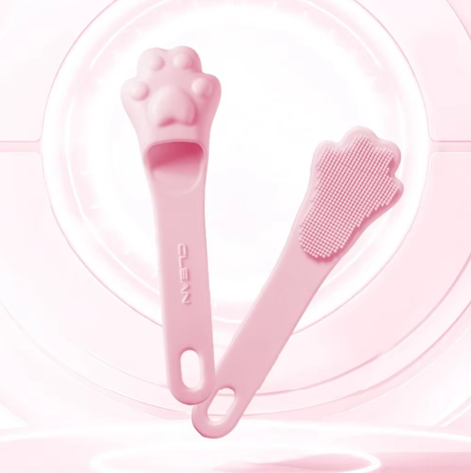 Dog paw tongue scraper for fresh breath, plaque removal, and improved oral hygiene. Essential pet dental care.