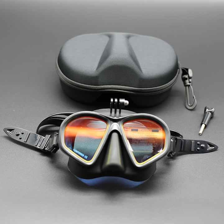 Anti-fog treatment on these dive goggles prevents lens steaming during dives.