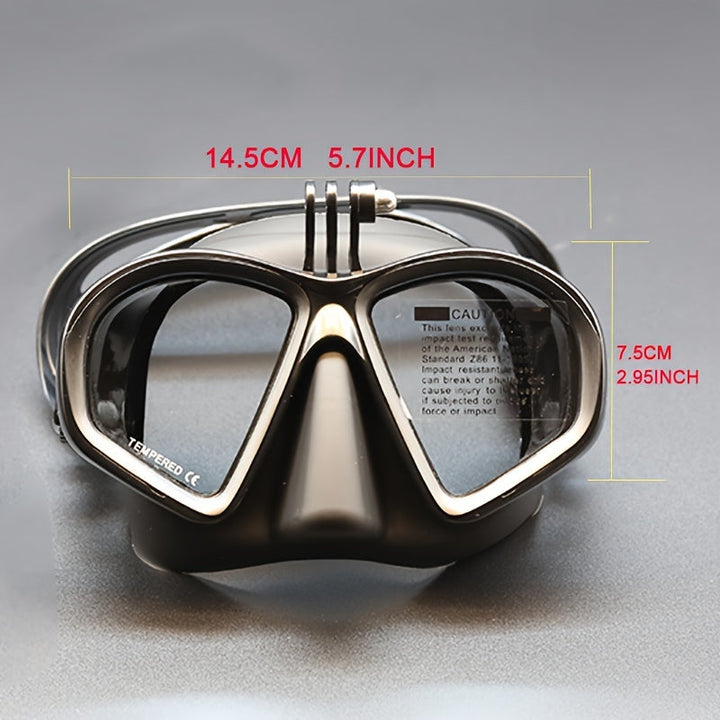 Experience aquatic adventures with this clear visibility tempered glass diving mask.