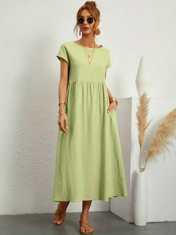 Timeless style women's midi dress, flowy and elegant, offering effortless casual sophistication.