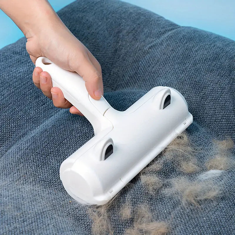 Efficient fur remover for pet hair on clothing & furniture, a must-have for cat & dog owners.