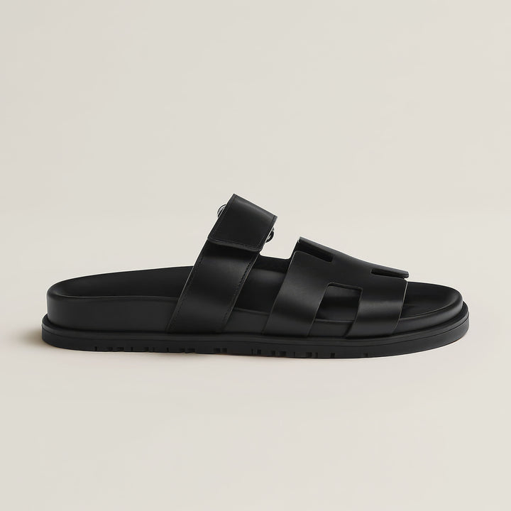 Elegant women's footwear: comfortable leather sandals perfect for summer outings.