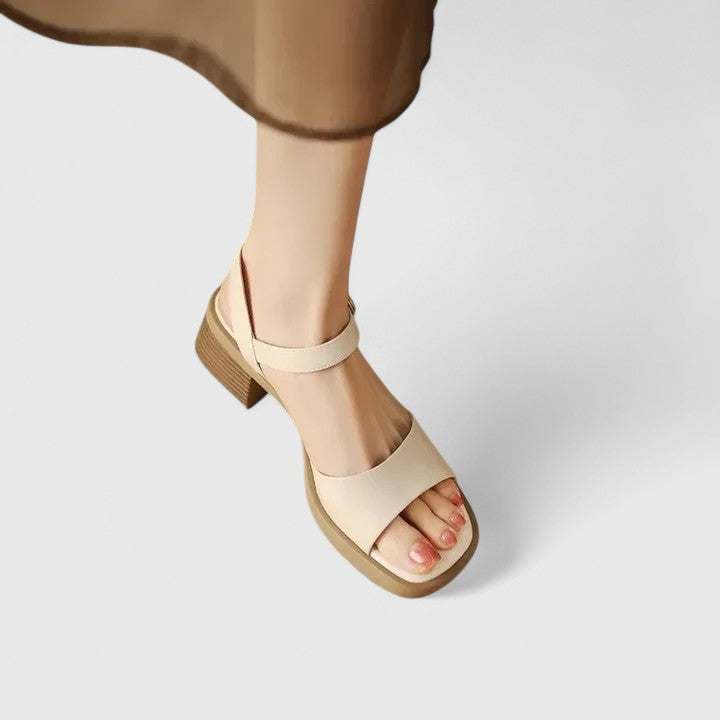 Comfortable & chic women's elegant square toe sandals in cream white, with slim straps & vintage charm for summer.
