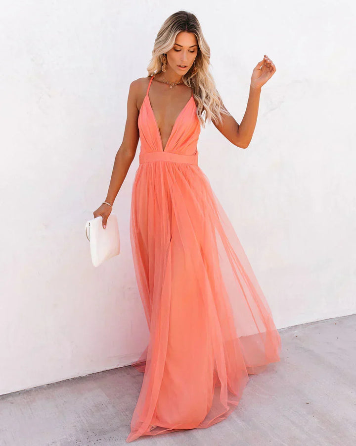 Beautiful long flowing maxi dress for women. Elegant style suitable for any special occasion.