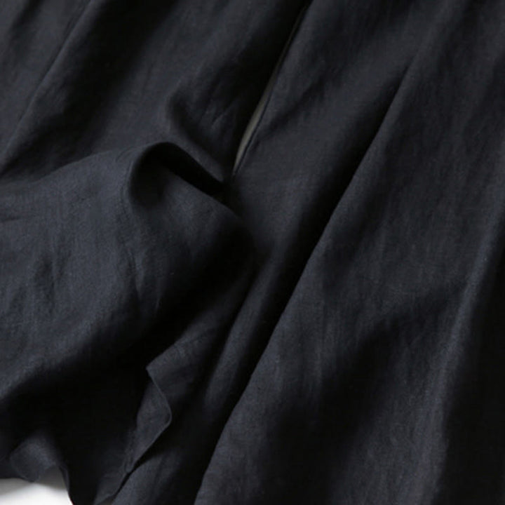 Chic women's long wide-leg trousers, high-waisted for an elegant and comfortable silhouette.