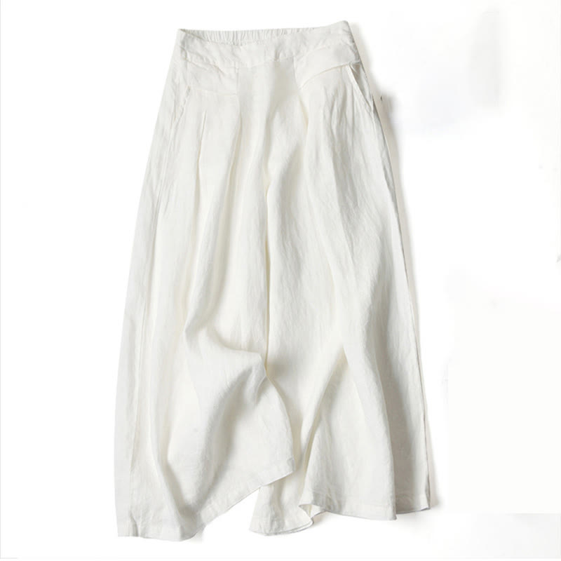 Fashion-forward women's pleated high-waist wide-leg pants, perfect for effortless elegance.