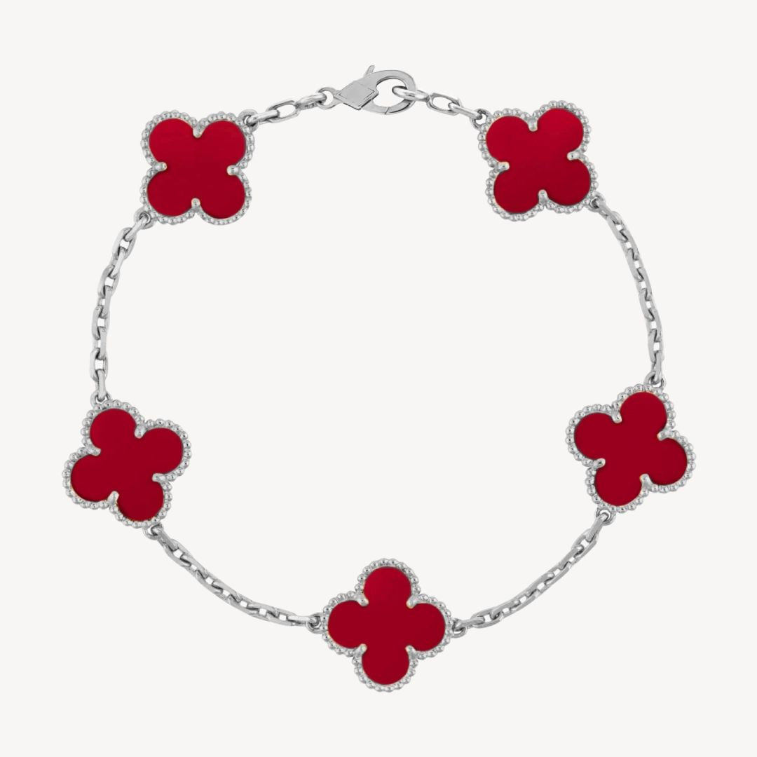 Versatile elegant clover charm bracelet for ladies, suitable for any occasion, agate jewelry.