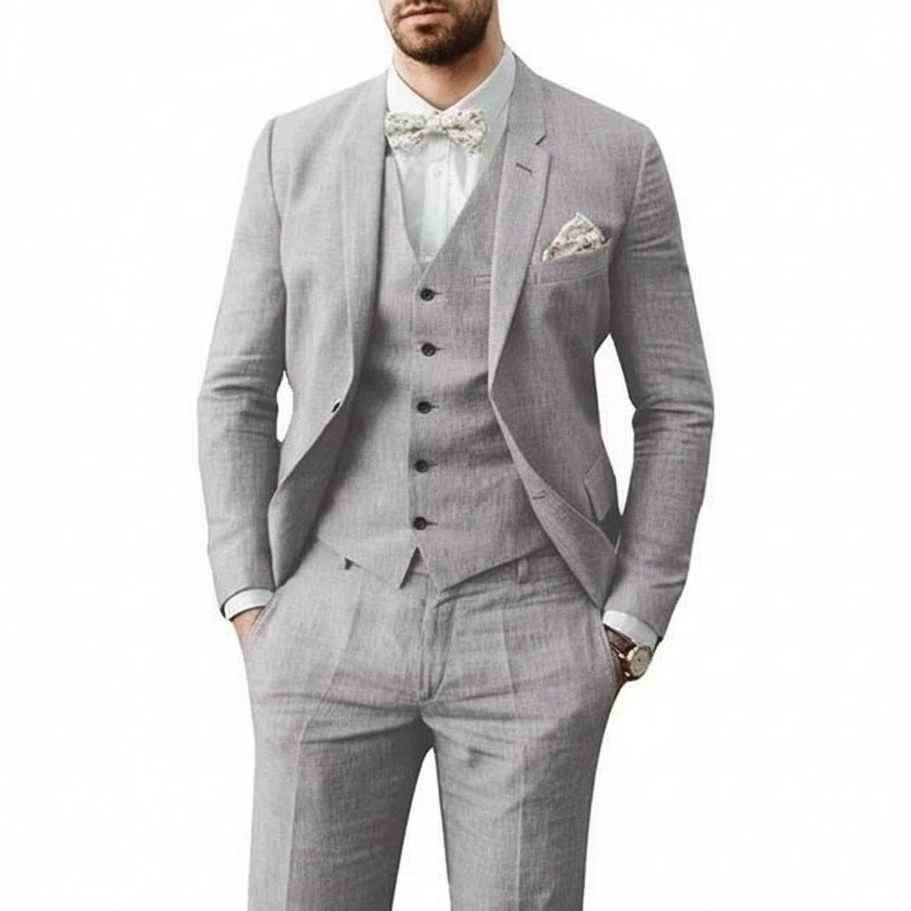 Men's elegant 3-piece wedding suit. Stylish formal wear, perfect for grooms, business, and party events.