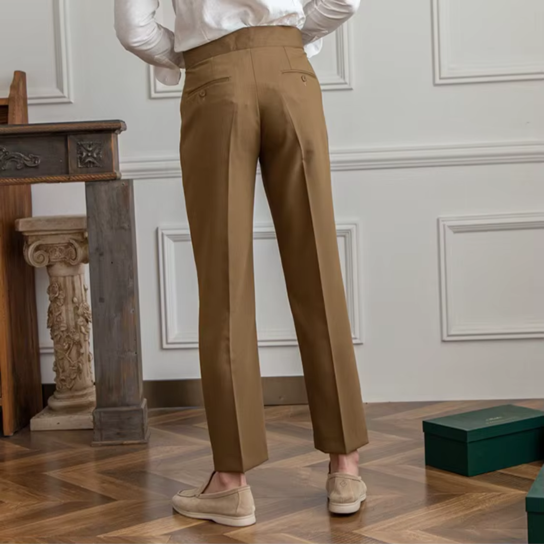Stylish men's modern pleated trousers, ideal for elevating any formal or smart casual ensemble.
