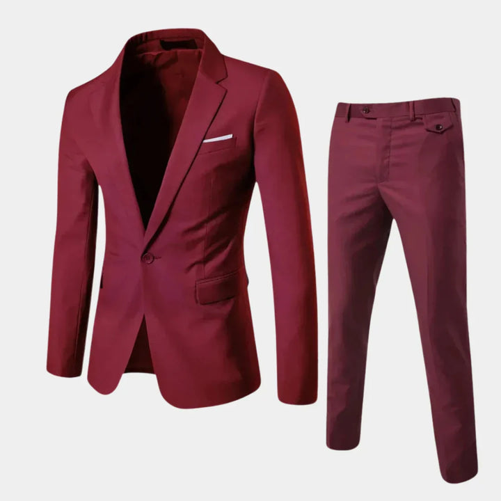 New slim-fit men's fashion suit with a sleek blazer and comfortable trousers, ideal for any elegant event.