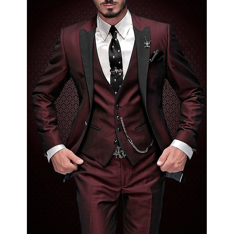 Elegant men's three-piece suit set: tailored blazer, vest & trousers. Perfect for formal wear, weddings & business.