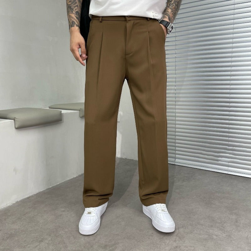 Versatile men's formal wide-leg trousers with elegant pleats, suitable for all-season wear and contemporary fashion.