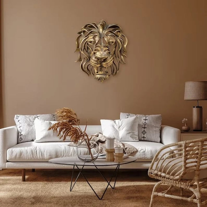 Contemporary metal lion head art for walls, offering a powerful and modern aesthetic.