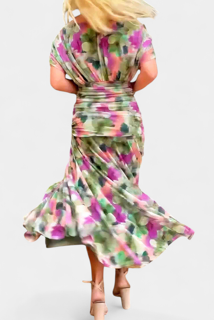 Elegant women's off-shoulder maxi dress, designed for refined special occasion wear.
