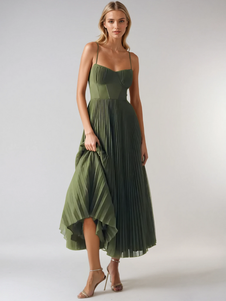 Women's formal pleated maxi gown, perfect for an evening event or sophisticated occasion.