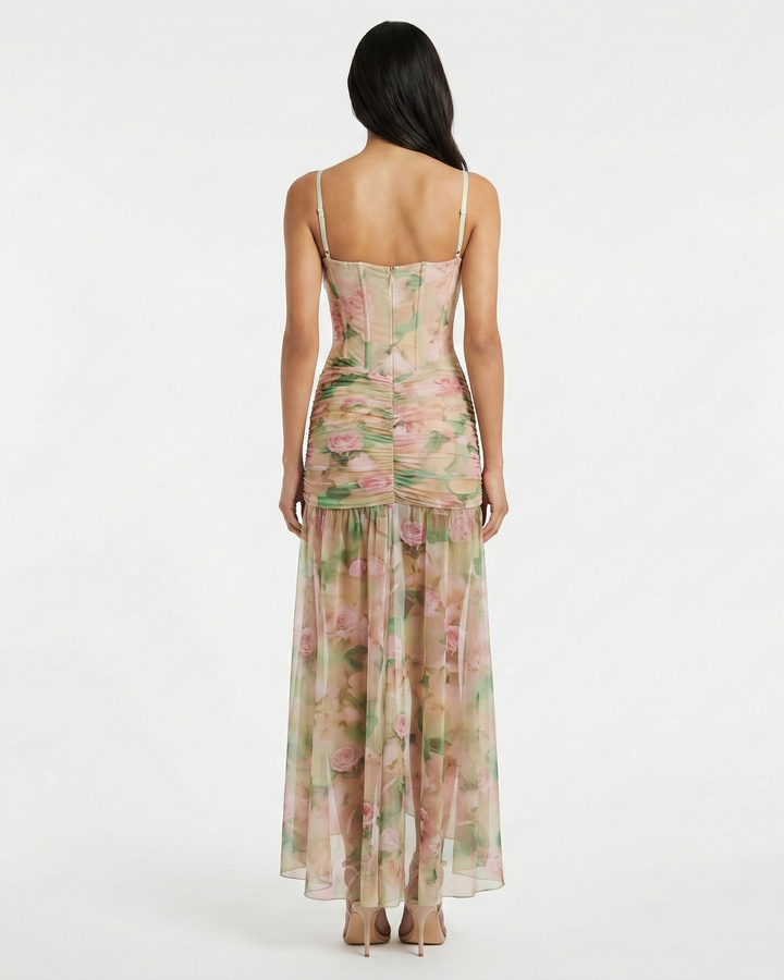 Women's Solene long floral maxi dress in a stylish summer design. This elegant, pleated evening dress is a must-have.