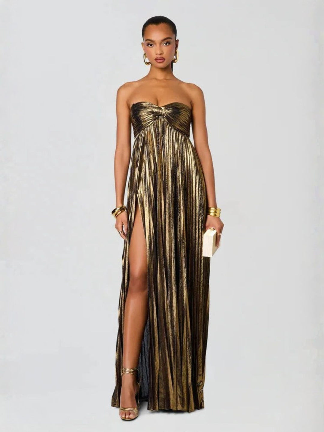 Stylish women's elegant strapless maxi dress, perfect for formal events & evening parties.