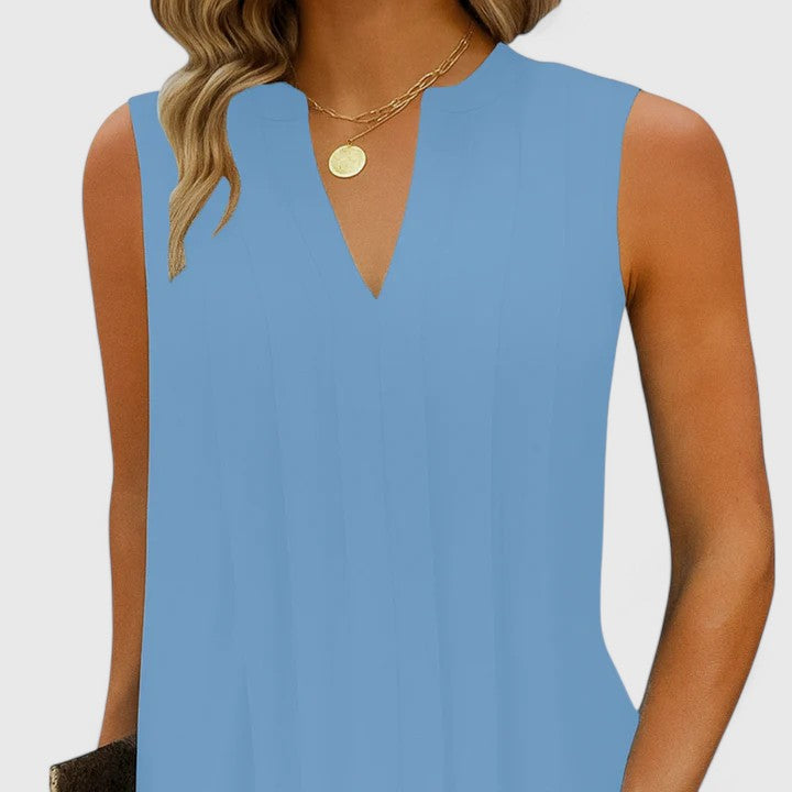 Flattering women's V-neck dress, a stylish midi for day to night, casual or elegant occasions.