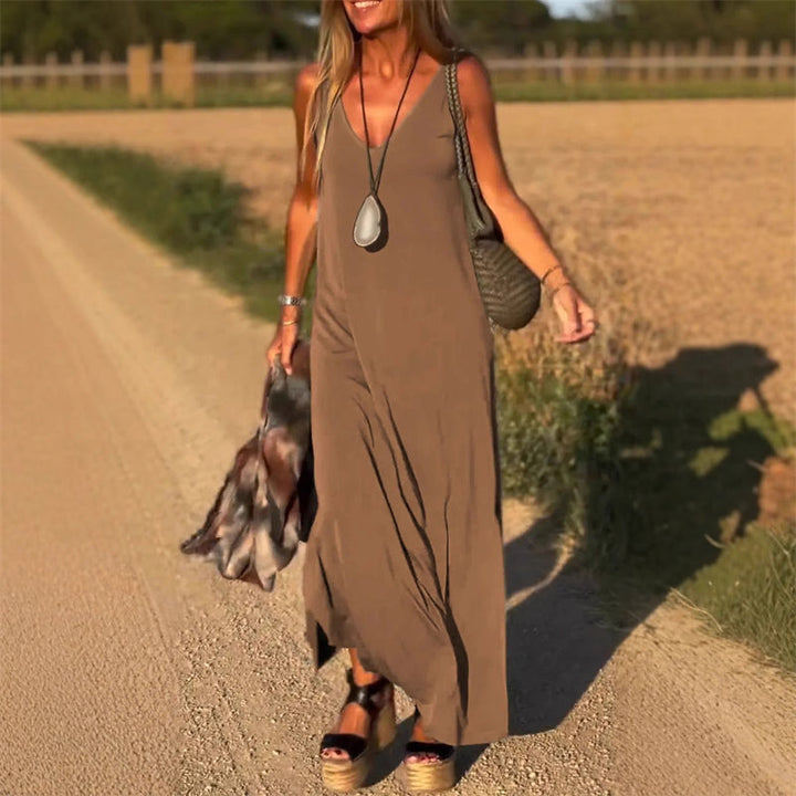 Elegant women's party maxi dress, long & flowy V-neck style, suitable for special occasions.