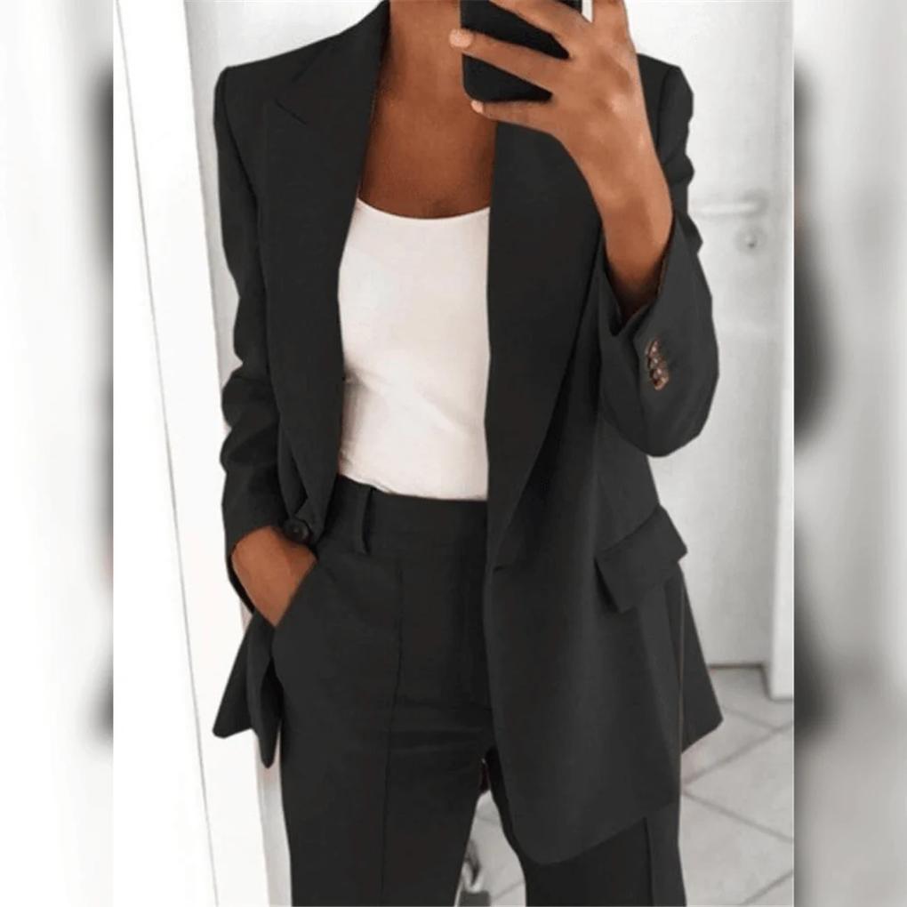 Elegant women's 2-piece suit set. Polished blazer and trousers for formal business attire.