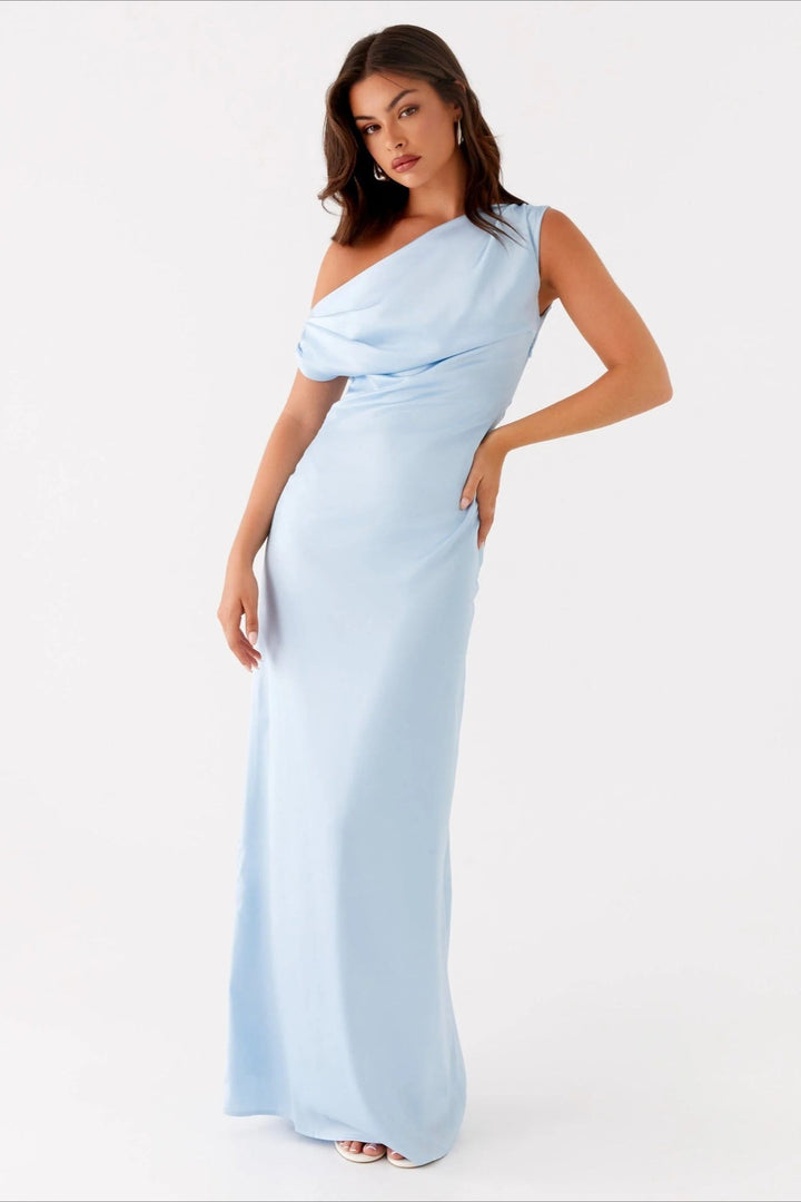 Sophisticated evening wear: women's one-shoulder sheath maxi dress