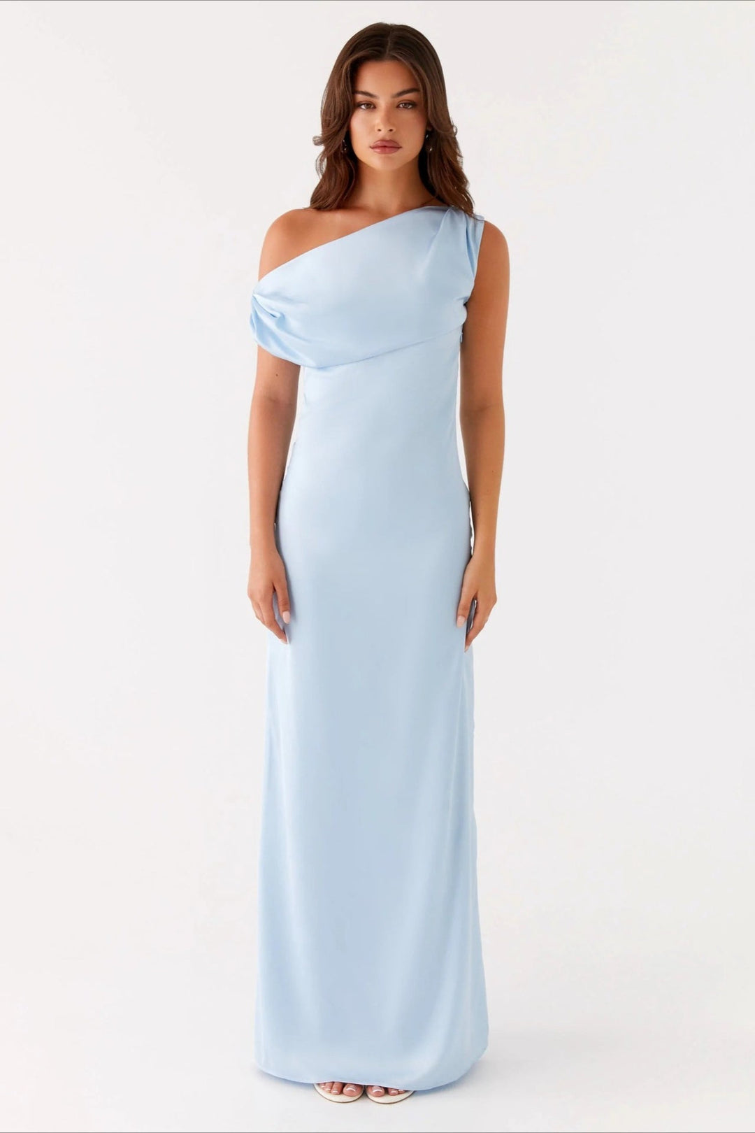 Floor-length one-shoulder dress for women, perfect for formal occasions