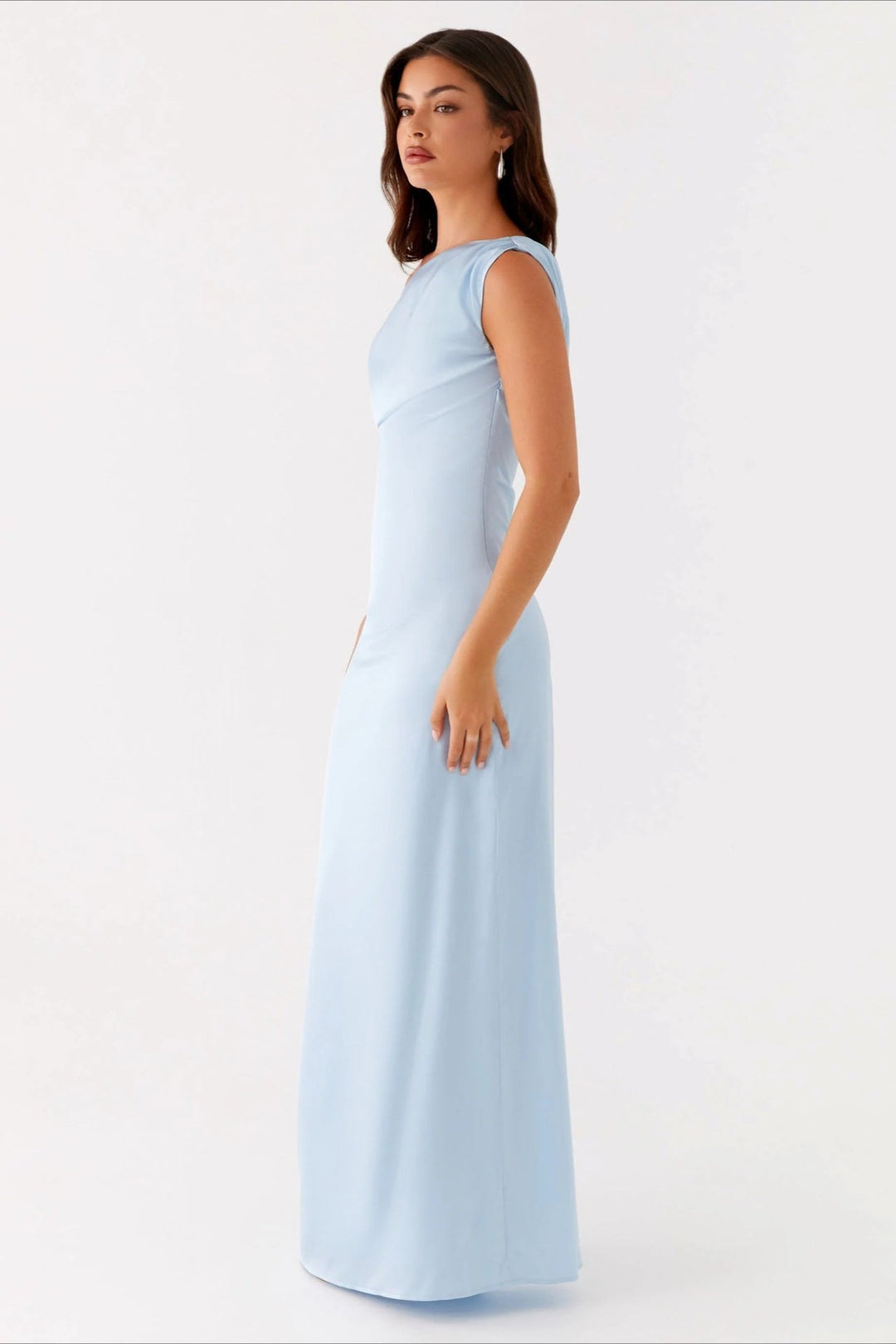 High-waist women's maxi dress, featuring a modern asymmetric shoulder