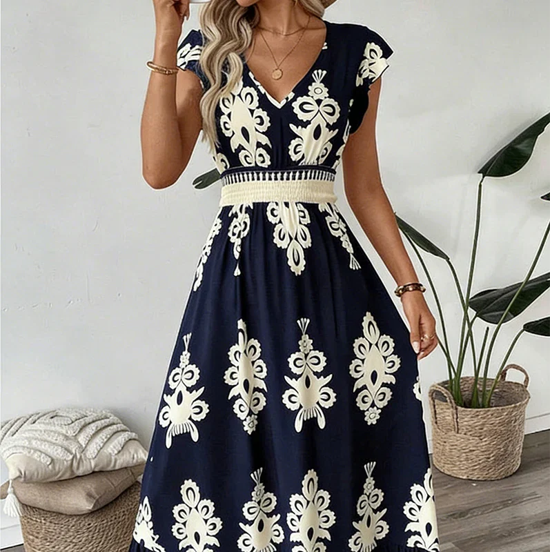 Comfortable and elegant women's baroque V-neck maxi dress, a flowing long summer vacation dress.