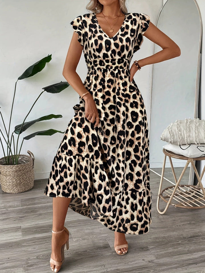 Perfect summer elegant baroque print V-neck maxi dress, a long flowing women's party dress.