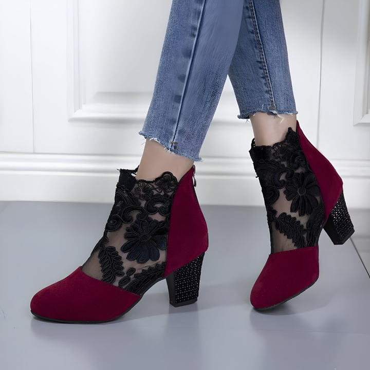 Elegant women's orthopedic heels, designed for breathability, comfort, and enhanced walking experience.