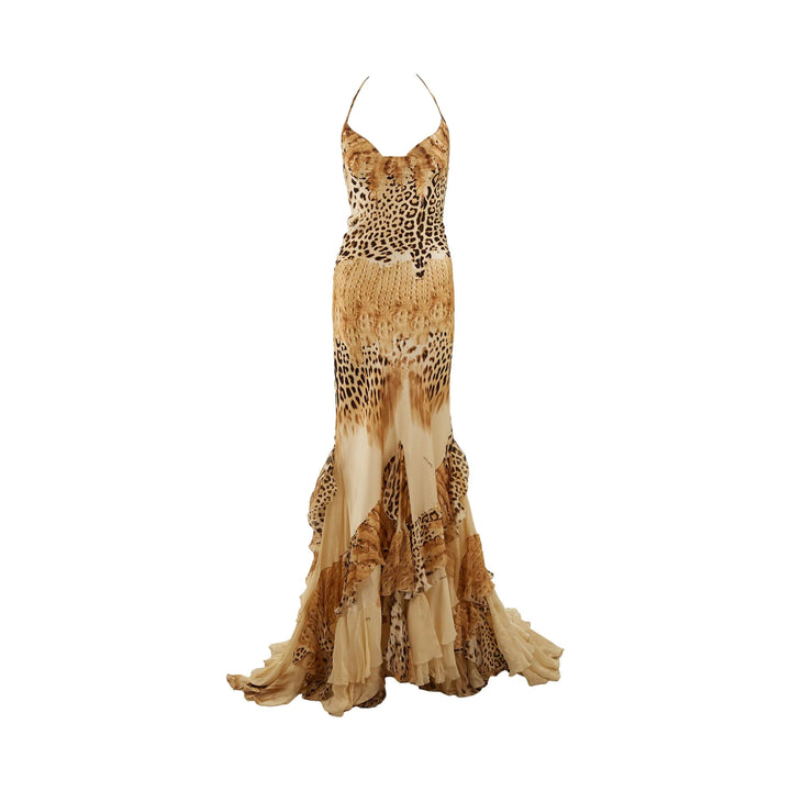 Chic women's cheetah print maxi dress, ideal for special occasions. Elegant animal print long party dress.