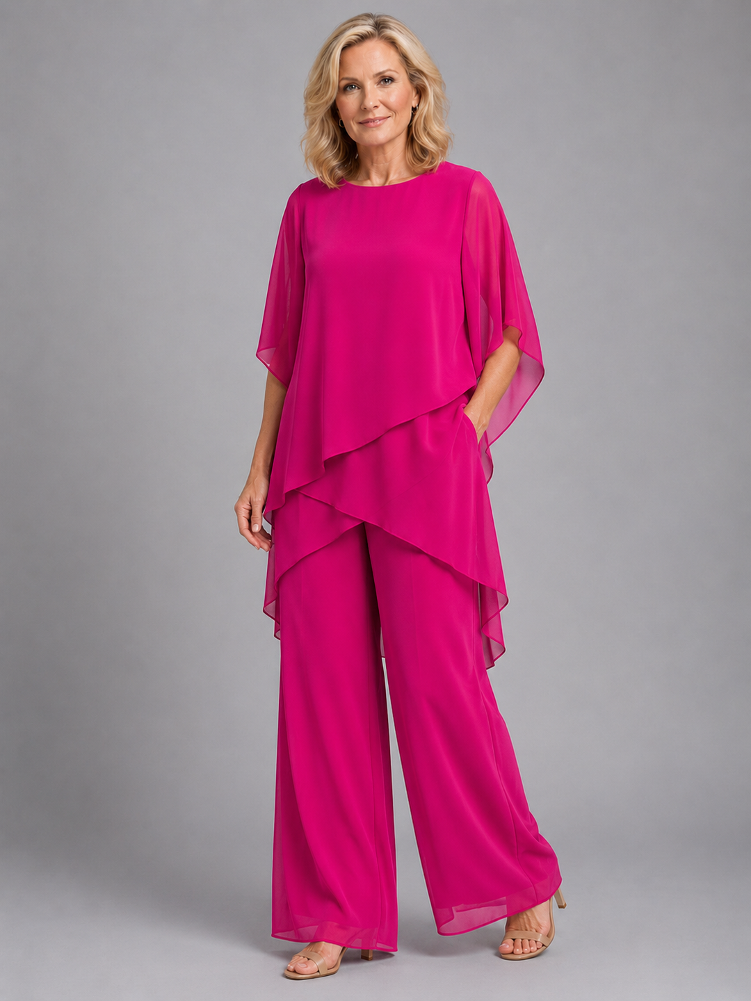 Special occasion women's wide-leg pant set in elegant chiffon. A two-piece outfit with a flowy, comfortable design.