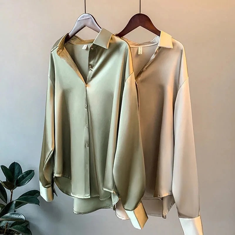 Elegant women's classic fall blouse, perfect for office wear. Long sleeve, sophisticated style.
