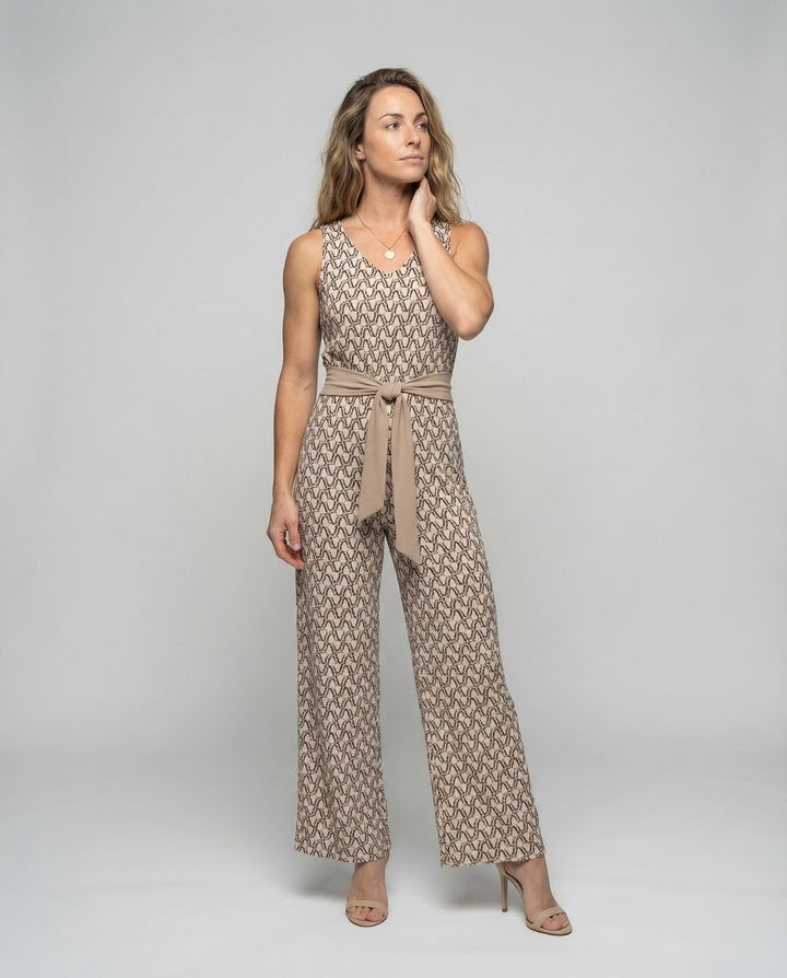 Elegant women's comfort jumpsuit in a versatile style, perfect for chic casual wear or all-season fashion.