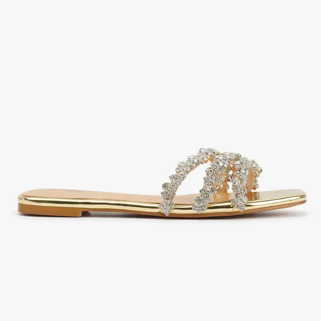 Fashionable women's flat sandals: crystal adorned, square toe, and comfortable for all-day elegant wear.